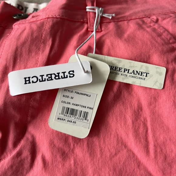 Free Planet Stretch Short - Picture 6 of 6